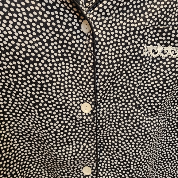 ME Makeover Essentials Black and White Casual Button Down Pajama Shirt Size L - Picture 5 of 12